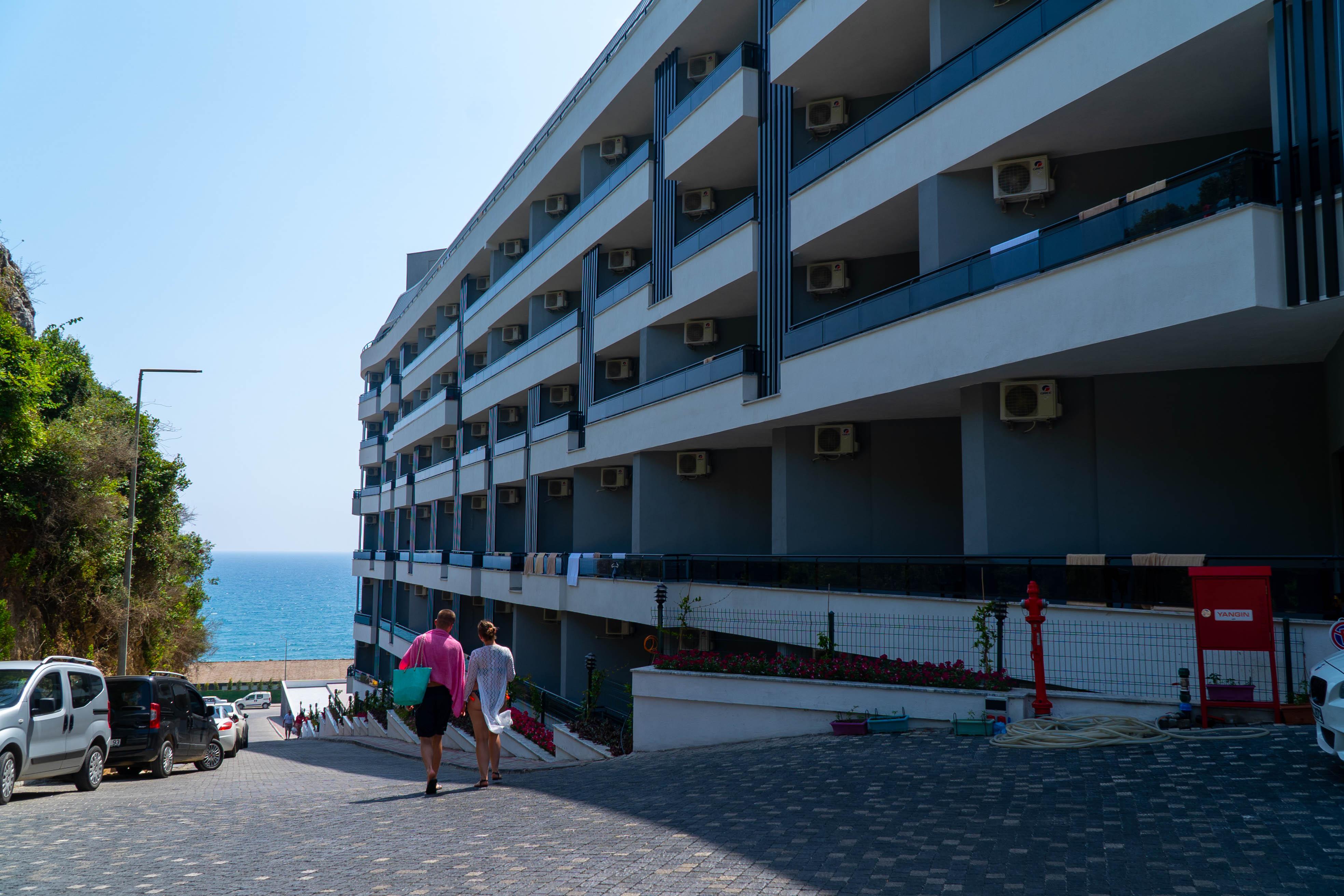 Noxinn Deluxe Hotel โคนัคคลึ ภายนอก รูปภาพ