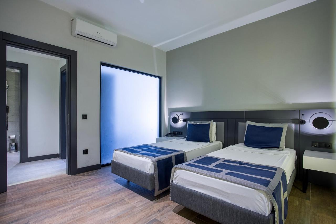 Noxinn Deluxe Hotel โคนัคคลึ ภายนอก รูปภาพ