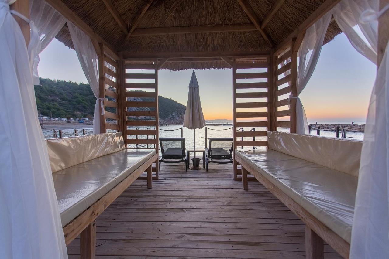 Noxinn Deluxe Hotel โคนัคคลึ ภายนอก รูปภาพ