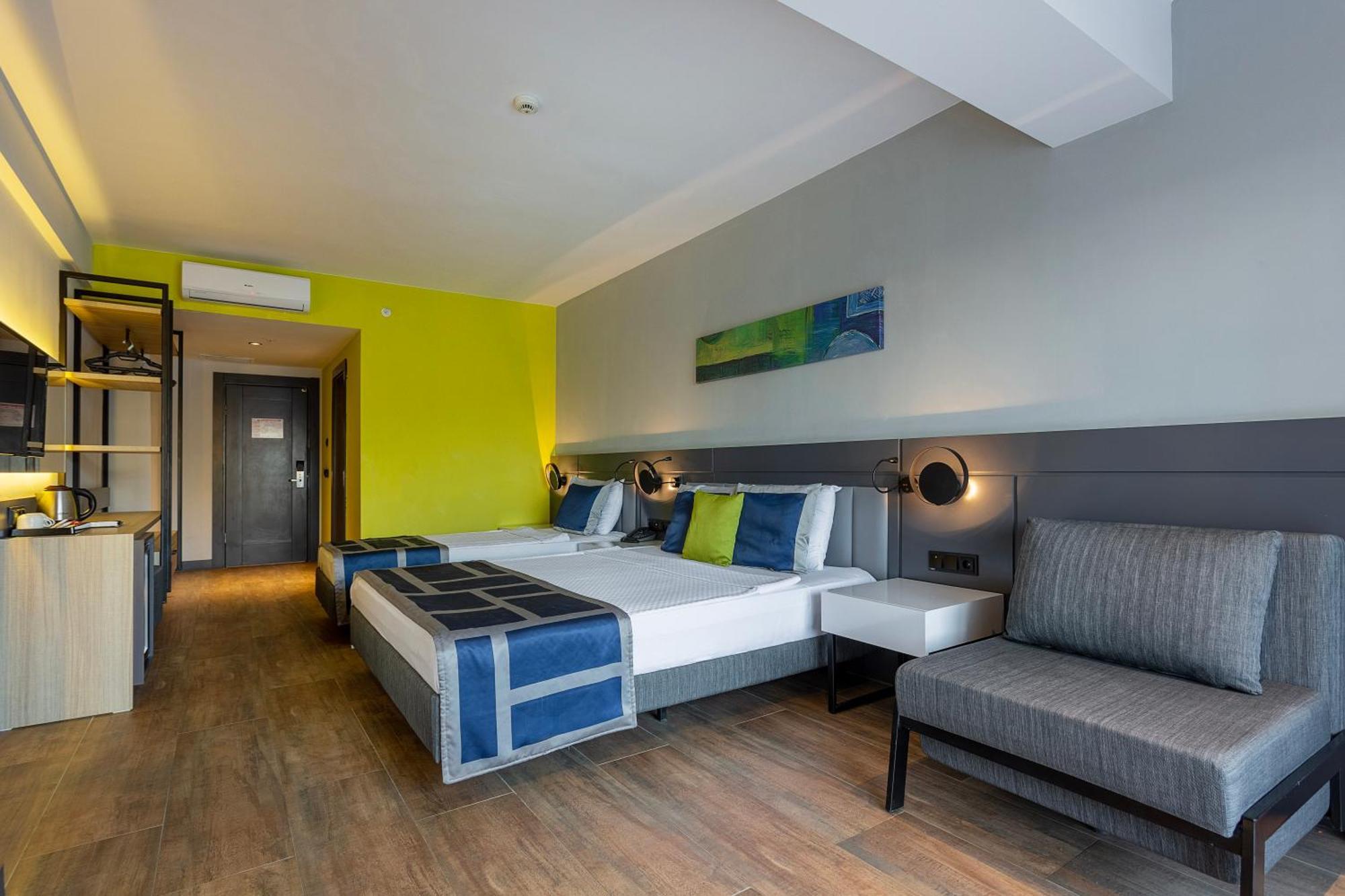 Noxinn Deluxe Hotel โคนัคคลึ ภายนอก รูปภาพ